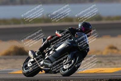 media/Dec-18-2022-SoCal Trackdays (Sun) [[8099a50955]]/Turn 14 (940am)/